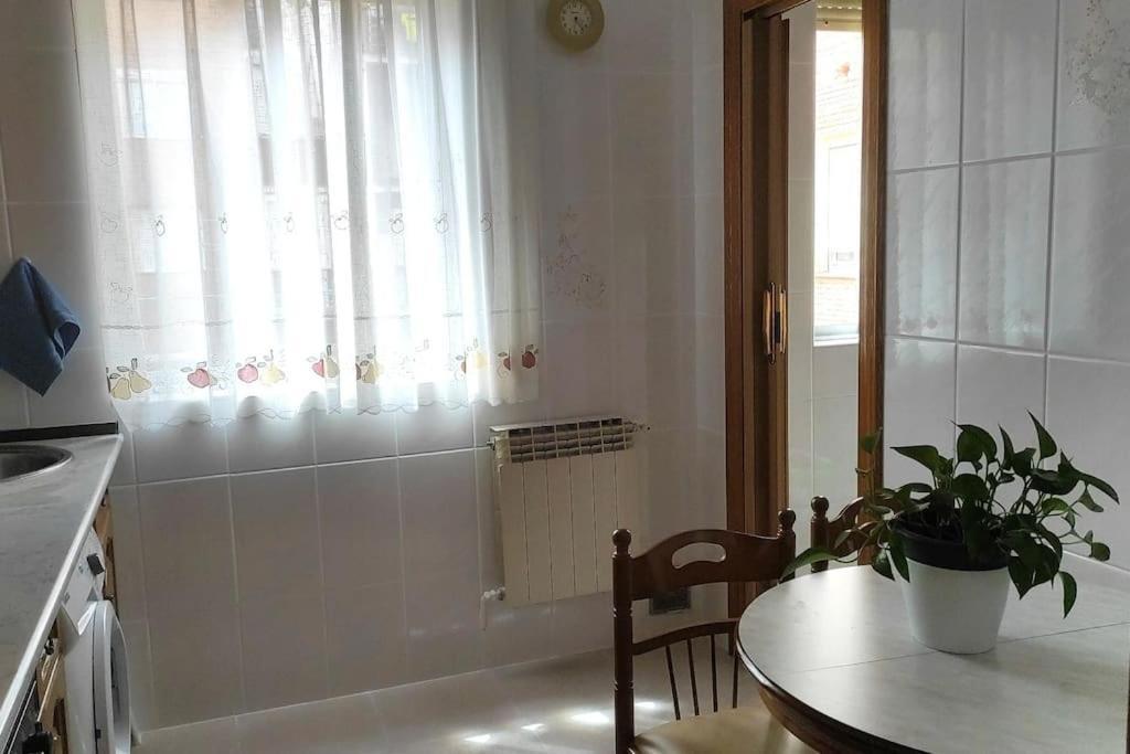 Ohana Apartment Palencia Ngoại thất bức ảnh