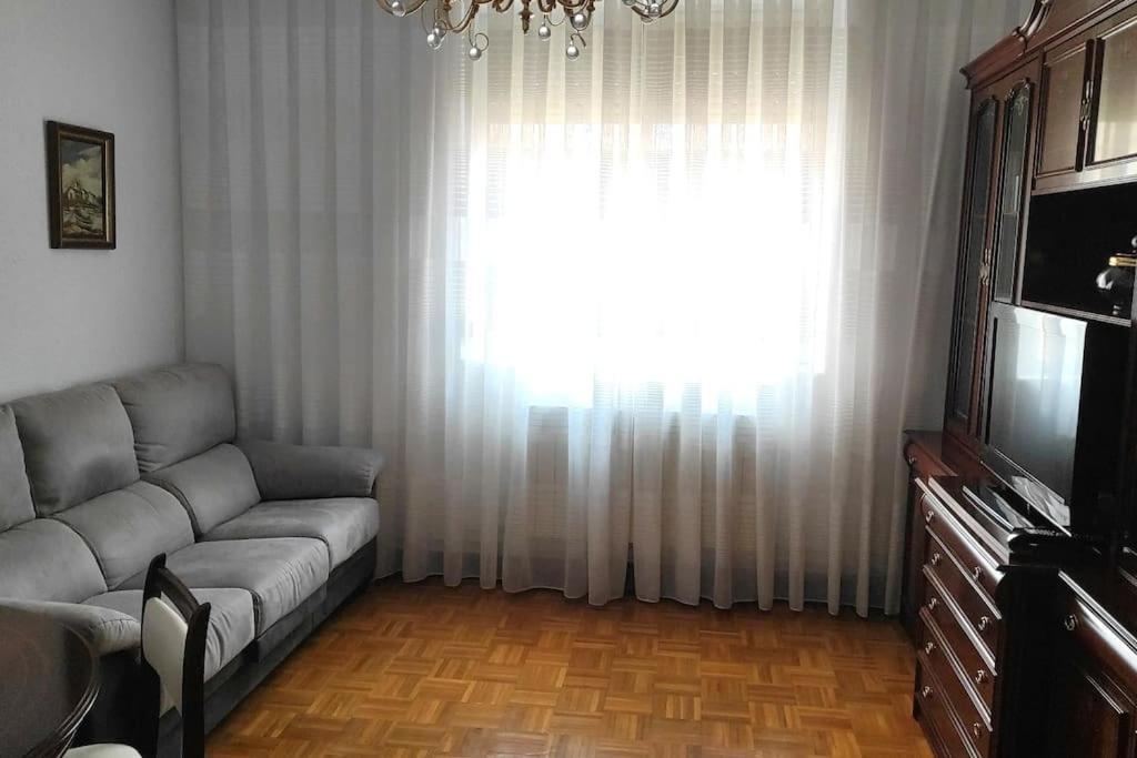 Ohana Apartment Palencia Ngoại thất bức ảnh