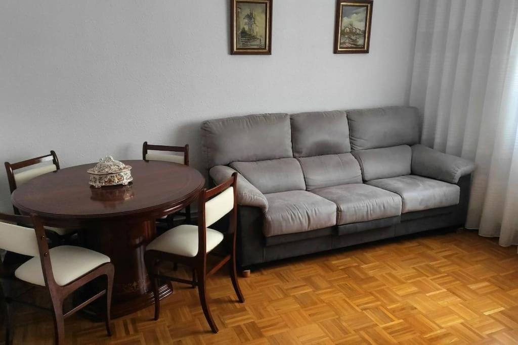 Ohana Apartment Palencia Ngoại thất bức ảnh